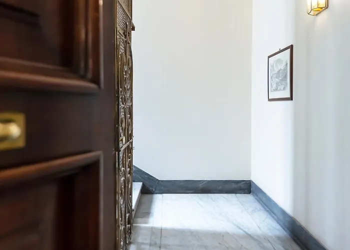 Amoe - Eleganza E Storia Nel Cuore Di Appartamento *