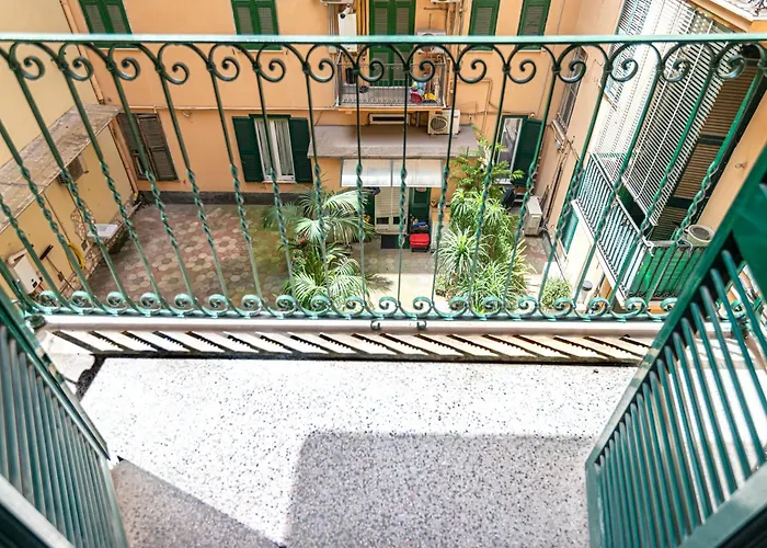 Appartamento Amoe - Eleganza E Storia Nel Cuore Di Roma